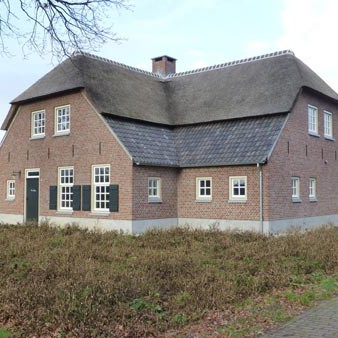 woonboerderij-mariahout_doorgestreken-voeg_berbo-voegwerken